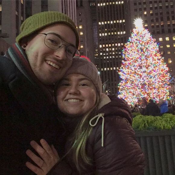 Meet your Posher, Taylor - Picture 1 of 1